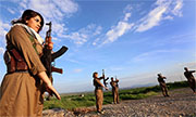 Kämpferinnen und Kämpfer der PDKI / Bild: (c) APA/AFP/SAFIN HAMED (SAFIN HAMED) Kämpferinnen und Kämpfer der PDKI / Bild: (c) APA/AFP/SAFIN HAMED (SAFIN HAMED)